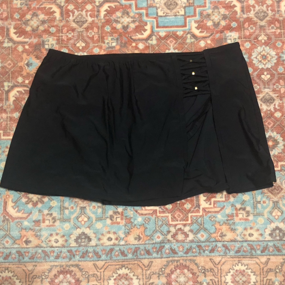 Time and Tru Swim Skirt